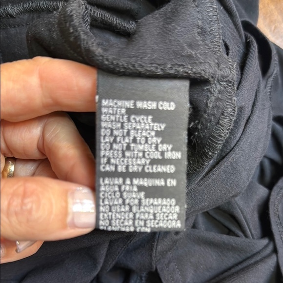 Jones New York Black Dress with 3/4 Length sleeves, Size 8 - Picture 5 of 5